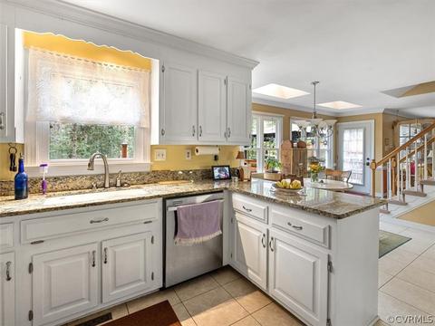 6301 Walnut Bend Dr, Midlothian, VA 23112 photo 17