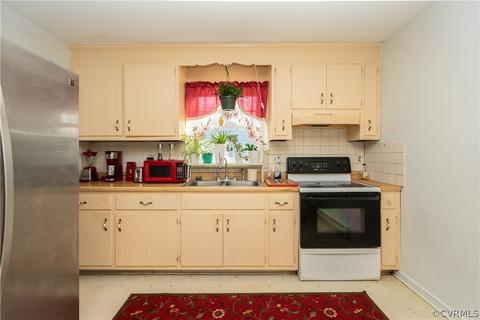 4531 Twelveoaks Rd, Midlothian, VA 23112 photo 8