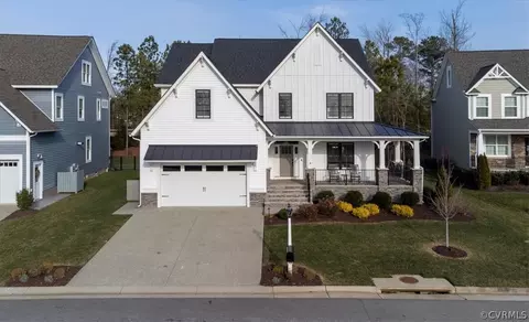 3731 Graythorne Dr, Midlothian, VA 23112 photo 1