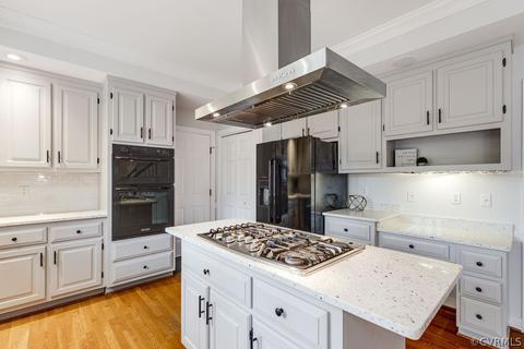 5712 Maple Brook Dr, Midlothian, VA 23112 photo 19
