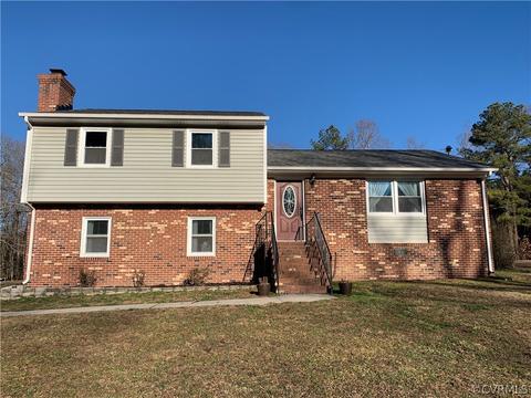 6306 White Oak Rd, Wilsons, VA 23894 photo 1