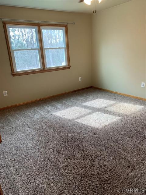 6306 White Oak Rd, Wilsons, VA 23894 photo 32