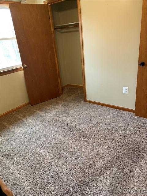 6306 White Oak Rd, Wilsons, VA 23894 photo 30