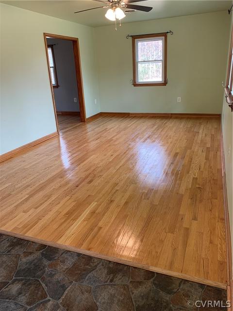 6306 White Oak Rd, Wilsons, VA 23894 photo 28