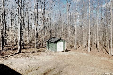 812 Spring Rd, Bremo Bluff, VA 23022 photo 5
