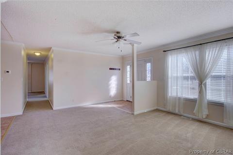 10338 Woods Cross Rd, Gloucester, VA 23061 photo 3