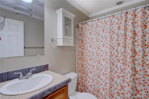10338 Woods Cross Rd, Gloucester, VA 23061 photo 19