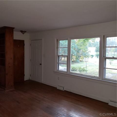 12121 Brookview Dr, Midlothian, VA 23112 photo 2