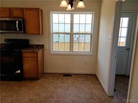 4624 Raspberry Patch Ln, Henrico, VA 23231 photo 3