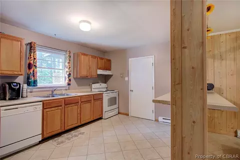 5479 Pikes Way, Gloucester, VA 23061 photo 15