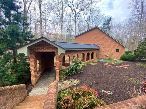 2425 Two Turtles Rd, Maidens, VA 23102 photo 4