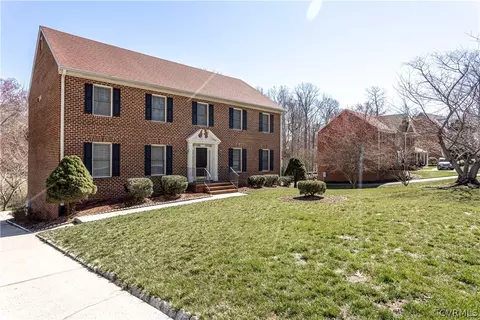 13005 Chipstead Rd, Chester, VA 23831 photo 2
