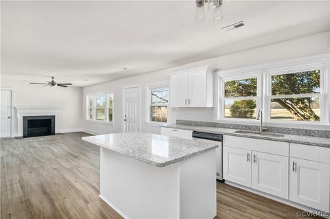 75 Windmill Point Rd, White Stone, VA 22578 photo 5