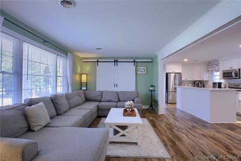 7598 Catlett Rd, Gloucester, VA 23061 photo 3