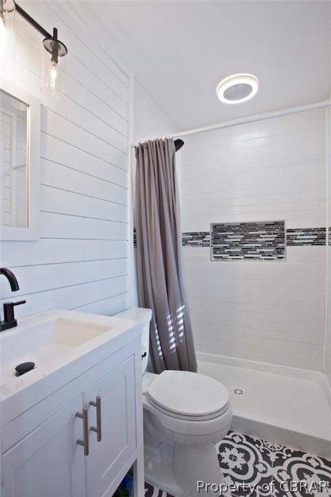 7598 Catlett Rd, Gloucester, VA 23061 photo 14