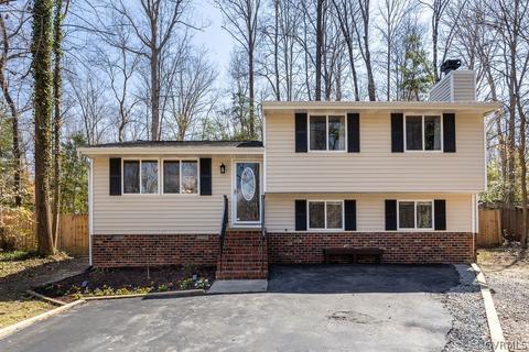13201 Gate Post Ct, Midlothian, VA 23112 photo 2