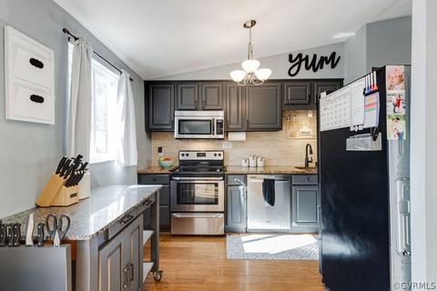 13201 Gate Post Ct, Midlothian, VA 23112 photo 9