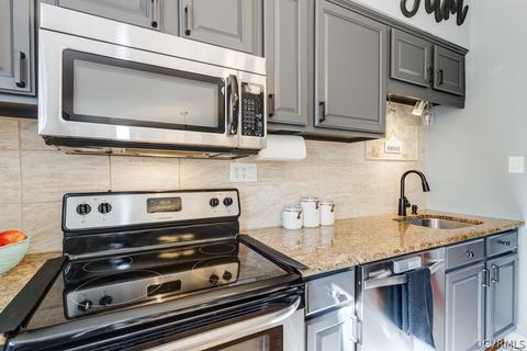 13201 Gate Post Ct, Midlothian, VA 23112 photo 8