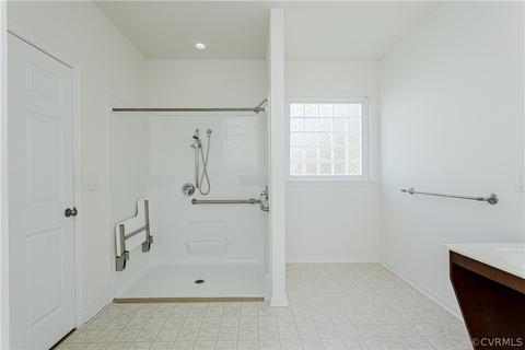 15519 Parkgate Dr, Chester, VA 23831 photo 13