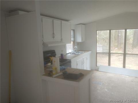 175 Martin Diggs Way, Susan, VA 23163 photo 4
