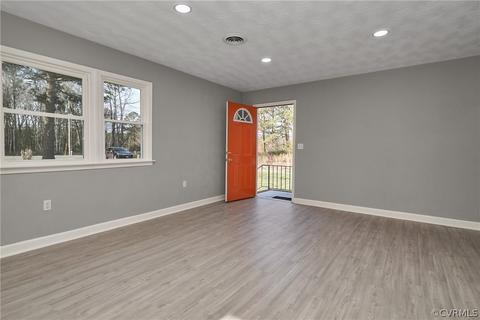 4191 Colonial Trl, Surry, VA 23883 photo 4