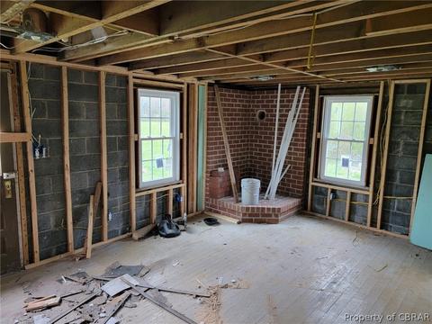 6186 Burleigh Rd, Gloucester, VA 23061 photo 13