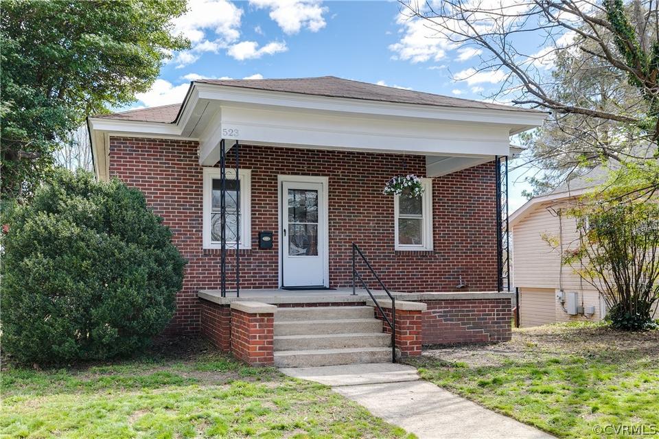 523 Cameron Ave, Colonial Heights, VA 23834 28 Photos MLS 2208012