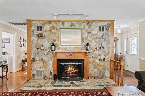 5619 Millwood Dr, Gloucester, VA 23061 photo 8