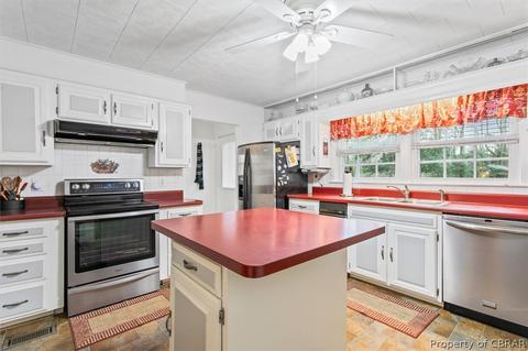 5619 Millwood Dr, Gloucester, VA 23061 photo 17