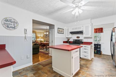 5619 Millwood Dr, Gloucester, VA 23061 photo 16