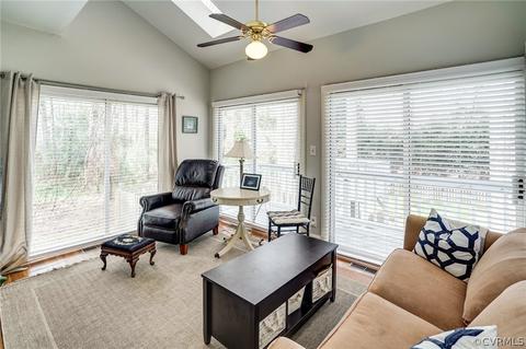 9604 Georges Bluff Rd, Henrico, VA 23229 photo 28