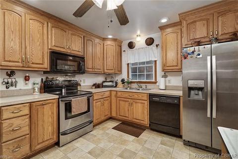 2882 High Point Ln, Gloucester, VA 23061 photo 15