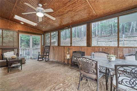 2882 High Point Ln, Gloucester, VA 23061 photo 13