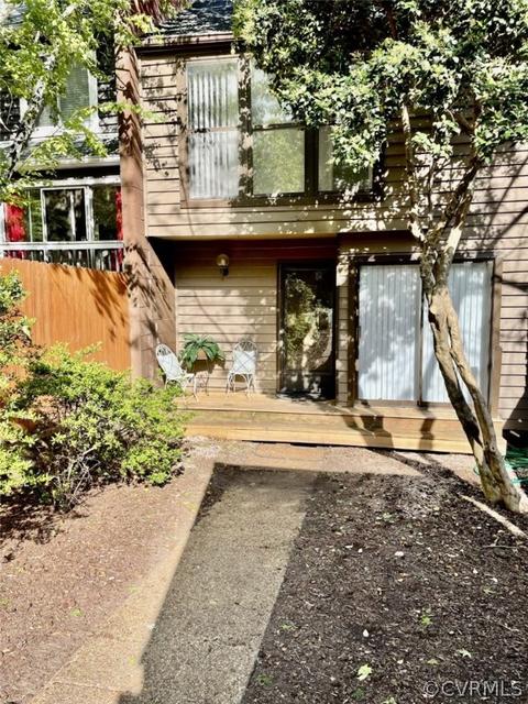 4817 Long Shadow Dr, Midlothian, VA 23112 photo 2