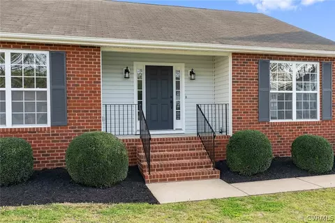 3723 Bonmark Dr, Richmond, VA 23234 photo 2