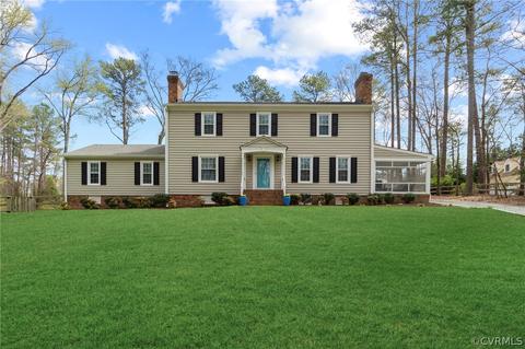 3831 Darby Dr, Midlothian, VA 23113 photo 1