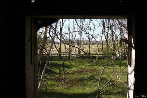 643 Gloucester Rd, Saluda, VA 23149 photo 43