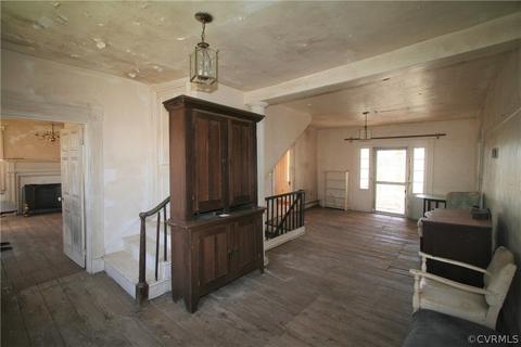 643 Gloucester Rd, Saluda, VA 23149 photo 33