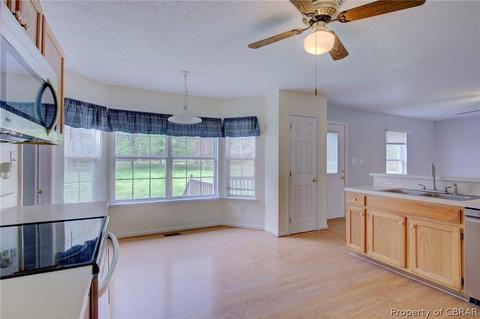 8263 Founders Mill Way, Gloucester, VA 23061 photo 15