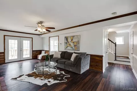 1301 Manders Knoll Ct, Midlothian, VA 23114 photo 2