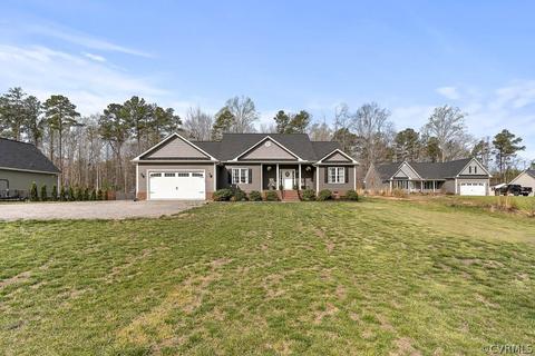 4408 Olgers Rd, Sutherland, VA 23885 photo 2