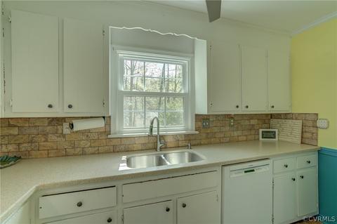 2863 Iverson Rd, Midlothian, VA 23112 photo 17