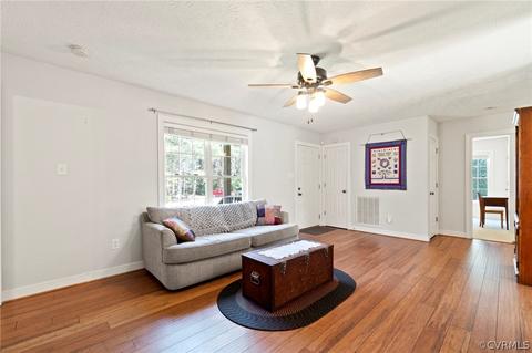 7448 E River Rd, King William, VA 23086 photo 4