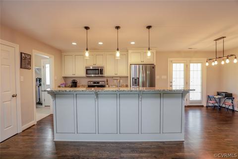 201 Whispering Pine Dr, Aylett, VA 23009 photo 8