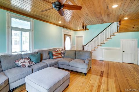 827 Lee St, West Point, VA 23181 photo 13