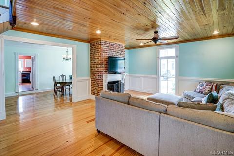 827 Lee St, West Point, VA 23181 photo 7