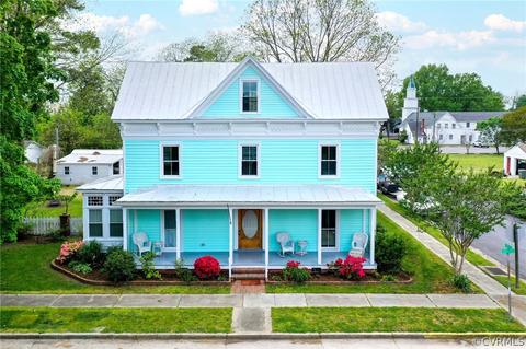 827 Lee St, West Point, VA 23181 photo 4