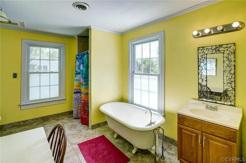 827 Lee St, West Point, VA 23181 photo 22