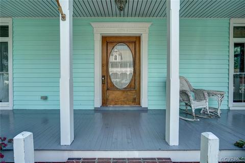 827 Lee St, West Point, VA 23181 photo 5