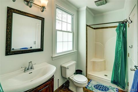 827 Lee St, West Point, VA 23181 photo 29